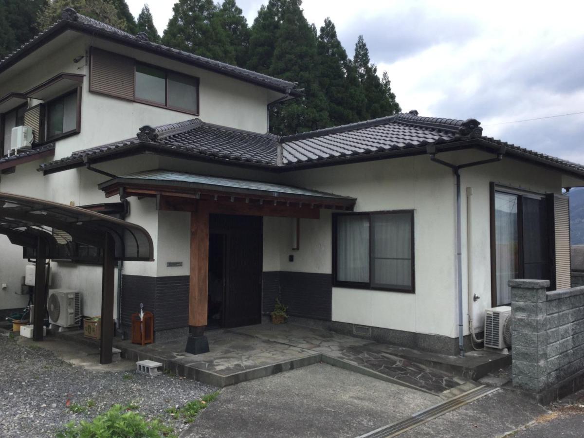 湯布院月灯り Hotel Yufu Exterior photo