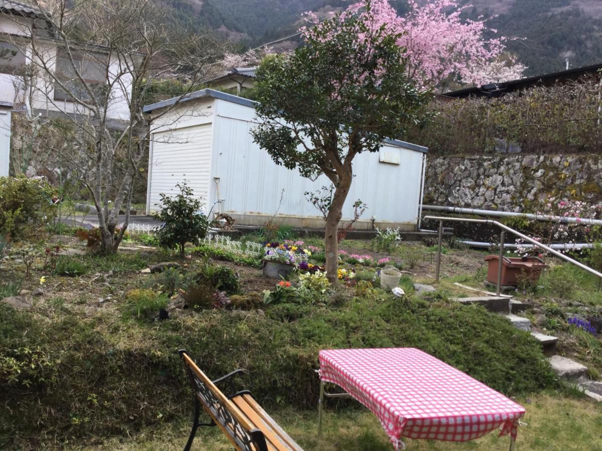 湯布院月灯り Hotel Yufu Exterior photo